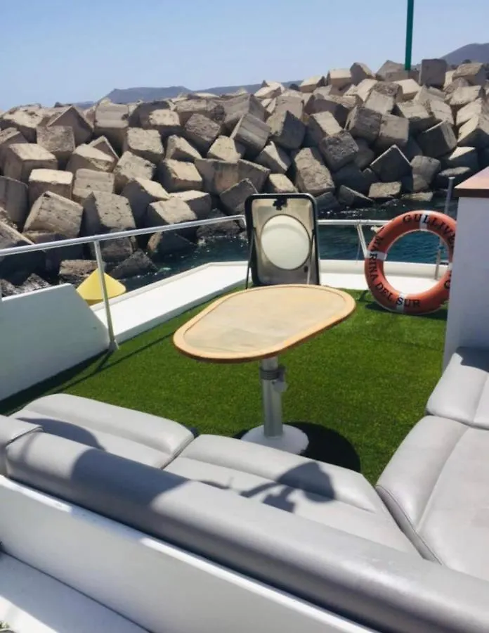 ספינת מלון מלון לאס גלטאס Wonderful Yatch To Rent At Tenerif South ספרד